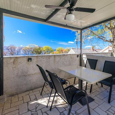 Apartment Julija Повиле Экстерьер фото